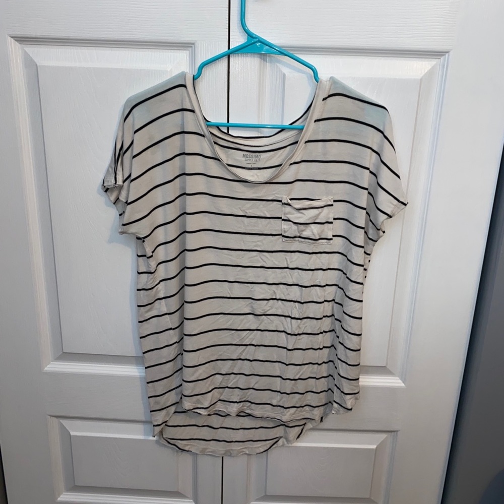 Women’s short sleeve top